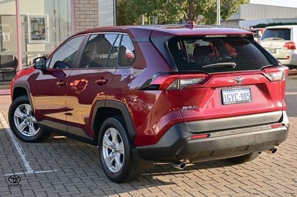 2019 Toyota RAV4 GX image 2