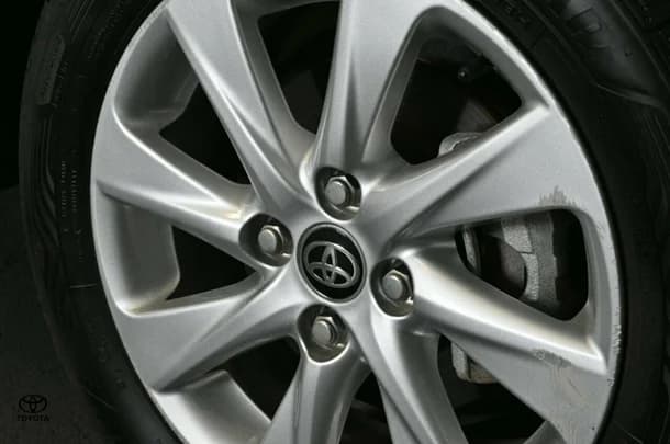 2020 Toyota Yaris SX image 7