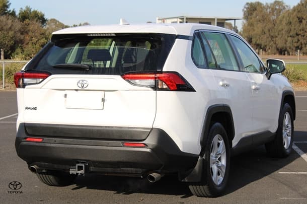 2020 Toyota RAV4 GX-2WD image 8