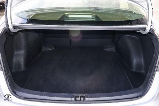 2023 Toyota Corolla Sedan Hybrid Ascent Sport image 11