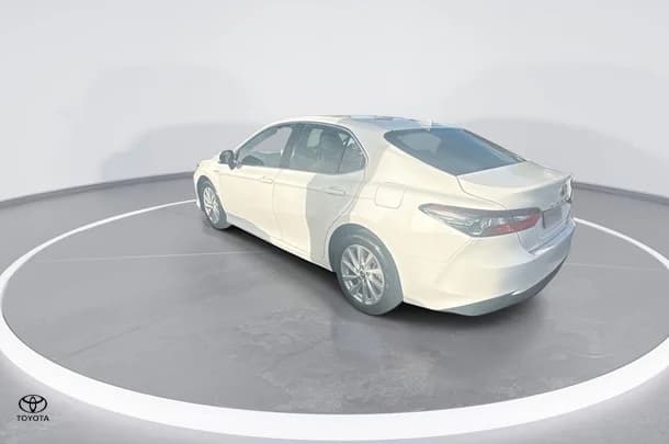 2021 Toyota Camry Hybrid Ascent image 6