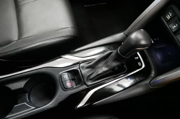 2023 Toyota Corolla Cross HV Atmos image 12