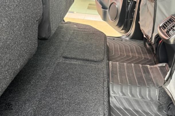 2022 Toyota Hilux SR5 image 18