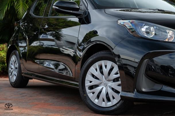 2024 TOYOTA Yaris Ascent Sport image 6