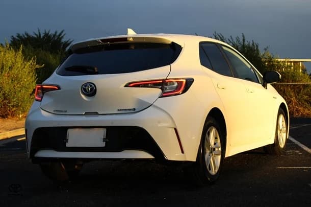 2020 Toyota Corolla Hatch Hybrid SX image 8