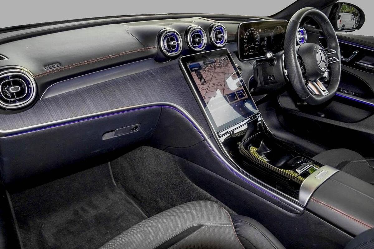 2024 Mercedes-Benz C-Class C63 AMG S E Performance Auto 4MATIC+ image 6