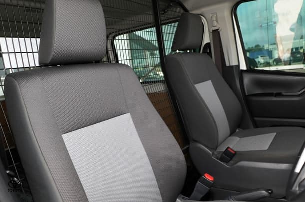2019 Toyota Hiace LWB image 11