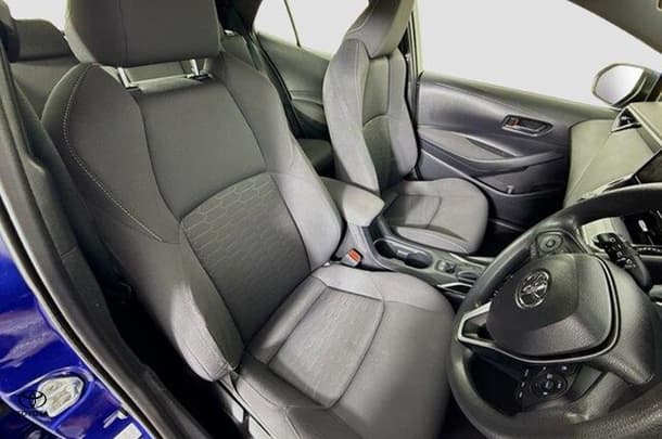 2022 Toyota Corolla Ascent Sport image 12