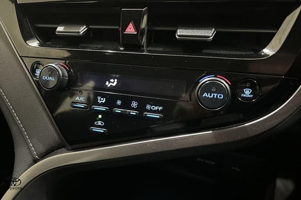 2023 Toyota Camry Hybrid Ascent image 21