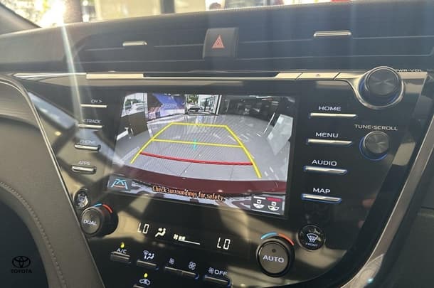 2019 Toyota Camry Ascent Sport image 25