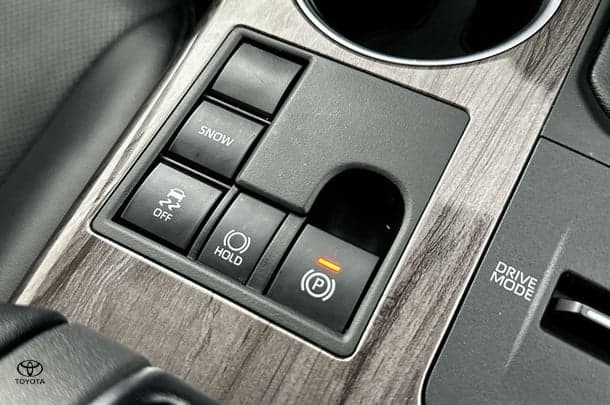 2023 Toyota Kluger 4x2 GRANDE image 30
