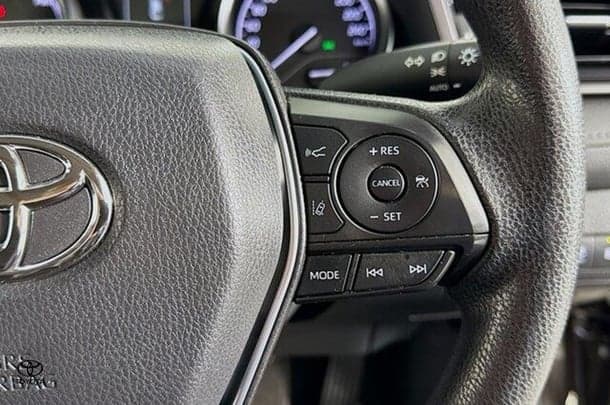2023 Toyota Camry Hybrid Ascent image 17