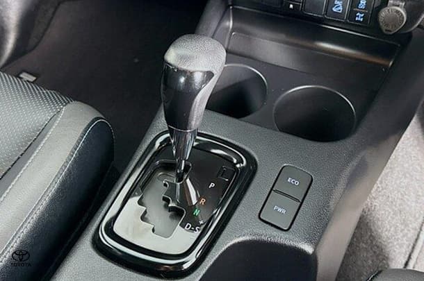 2023 Toyota Hilux Rogue image 17