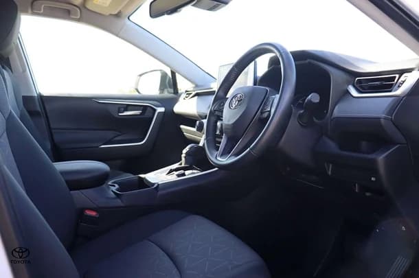 2023 Toyota RAV4 Hybrid GXL AWD image 17