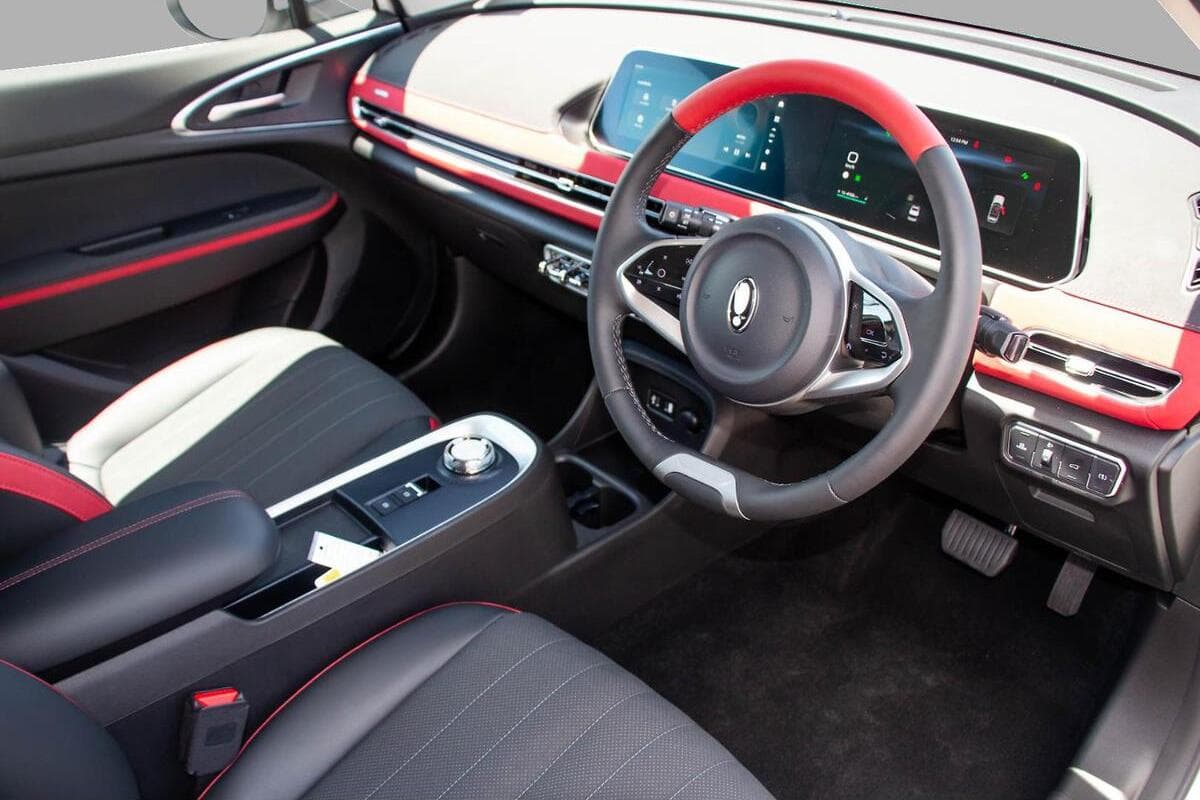 2025 GWM Ora GT Auto image 5