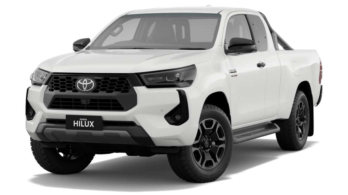 2024 Toyota HiLux 4x4 SR5 Extra-Cab Pick-up image 4