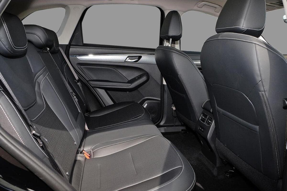 2024 GWM Haval Jolion Ultra Hybrid Auto image 8