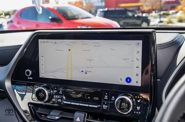 2022 Toyota Kluger Hybrid AWD GRANDE image 19