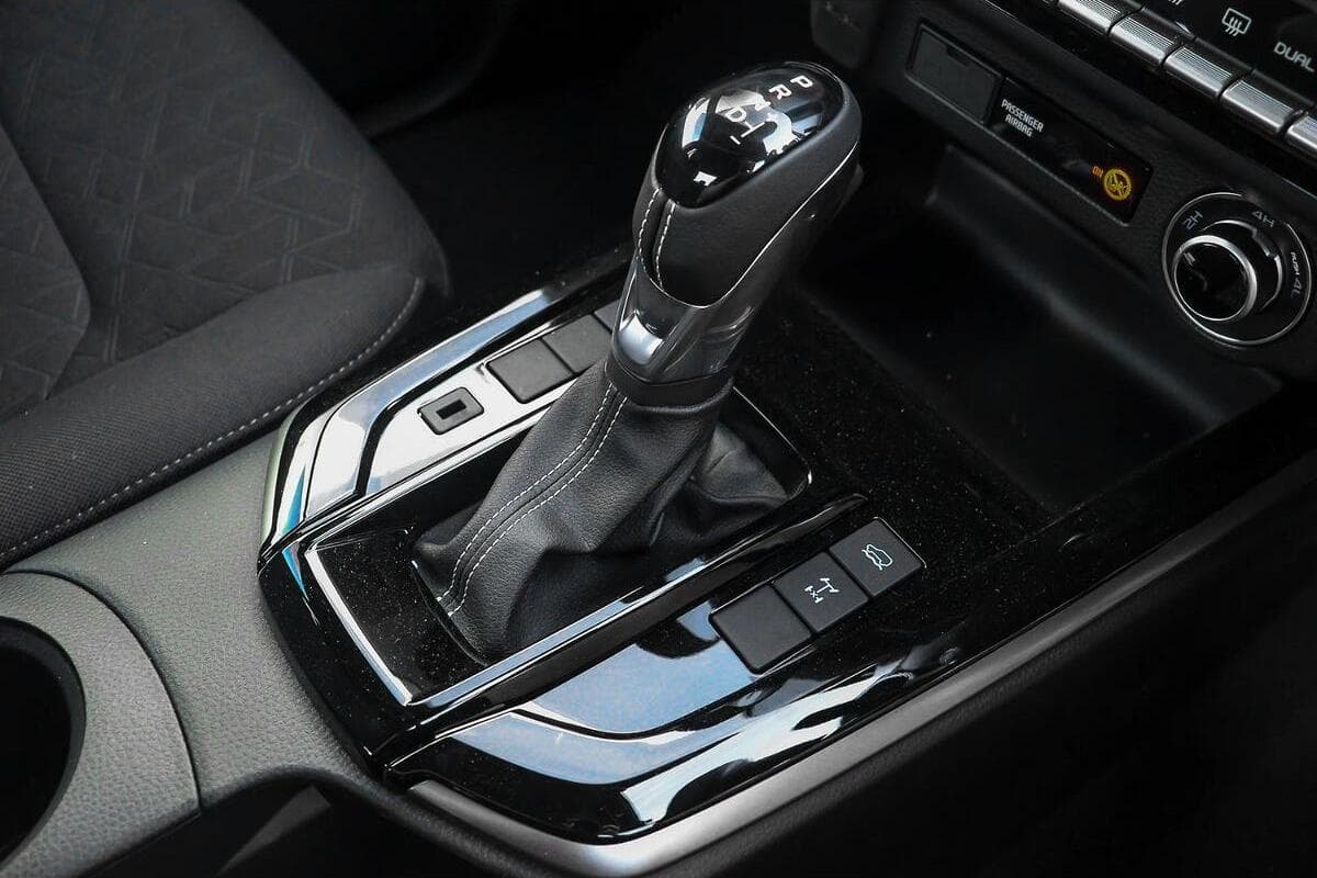 2025 Isuzu D-MAX LS-U Auto 4x4 MY24 image 13