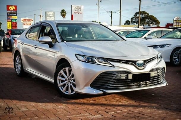 2019 Toyota Camry Hybrid Ascent