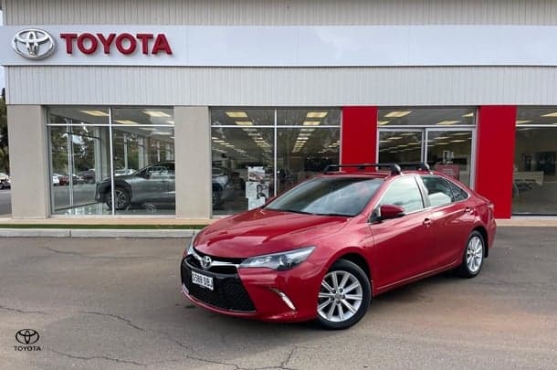 2016 Toyota Camry Atara S