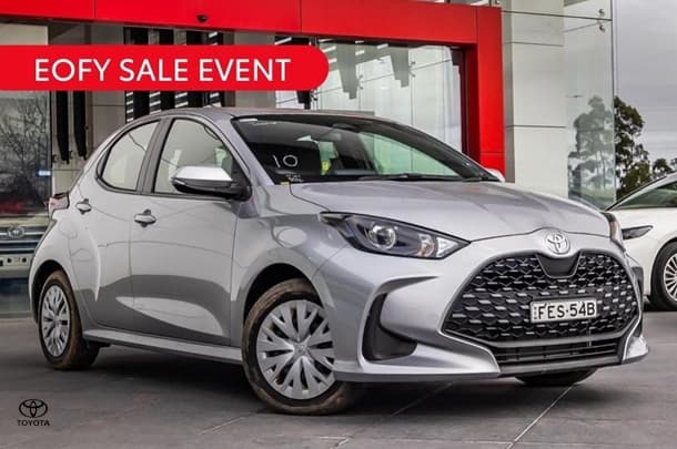 2024 Toyota Yaris Ascent Sport