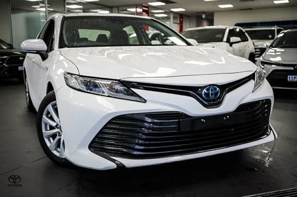 2020 Toyota Camry Hybrid Ascent