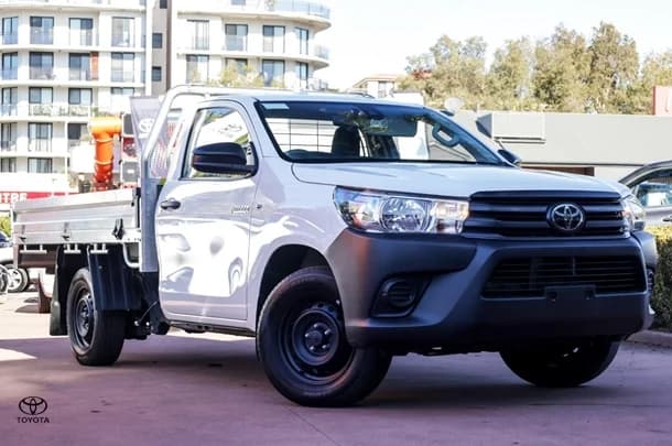 2024 TOYOTA Hilux 4x2 Workmate