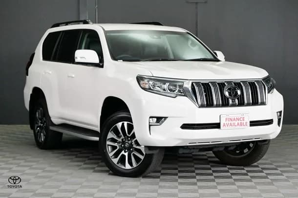 2023 Toyota Prado VX