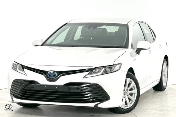 2020 Toyota Camry Hybrid Ascent