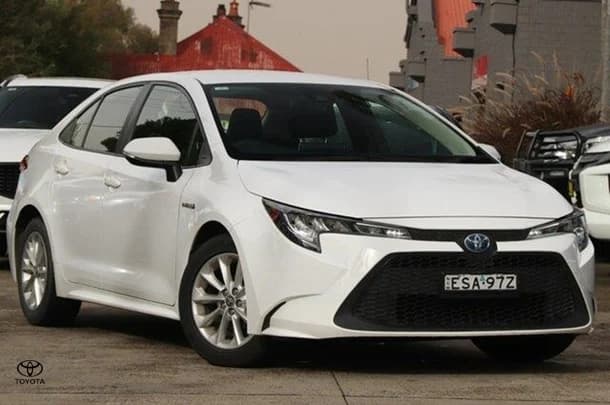 2022 Toyota Corolla Sedan Hybrid Ascent Sport