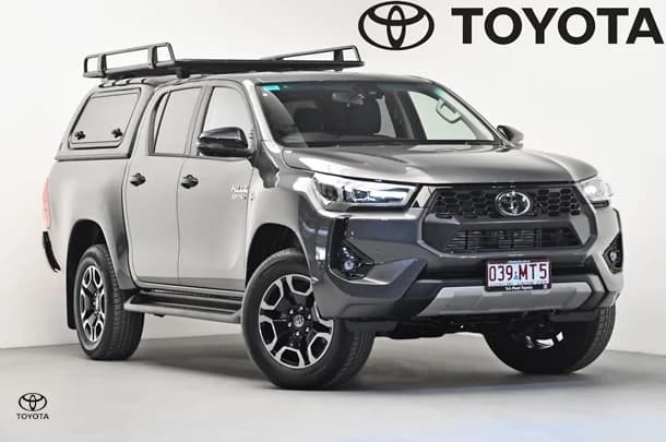 2024 Toyota Hilux 4x4 SR5