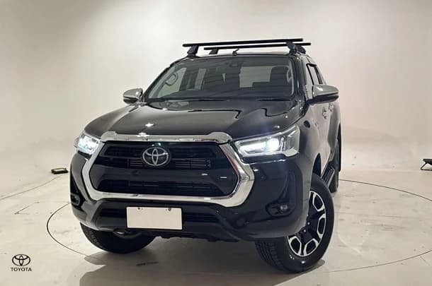2021 Toyota Hilux SR5