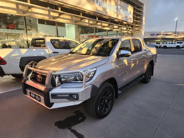 2020 Toyota Hilux 4x4 SR5