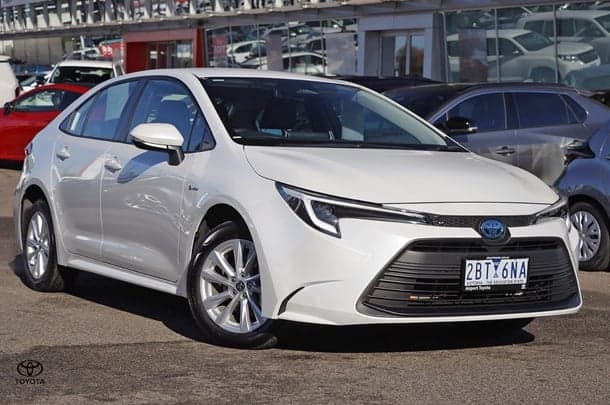 2024 Toyota Corolla Sedan Hybrid Ascent Sport