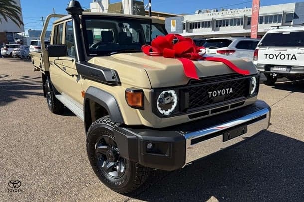 2024 Toyota LC Military GXL