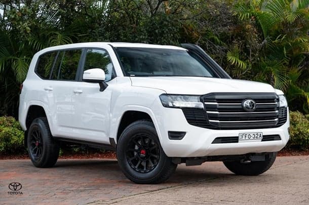 2023 TOYOTA Landcruiser GX