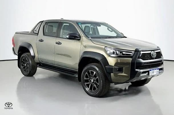 2023 Toyota Hilux Rogue