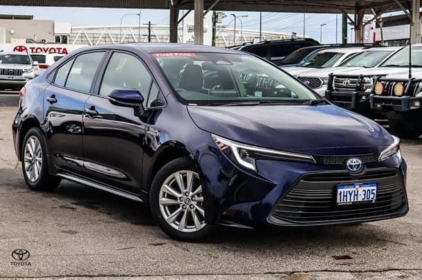 2023 Toyota Corolla Sedan Hybrid Ascent Sport