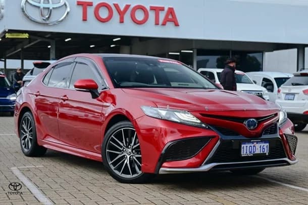 2021 Toyota Camry Hybrid SL