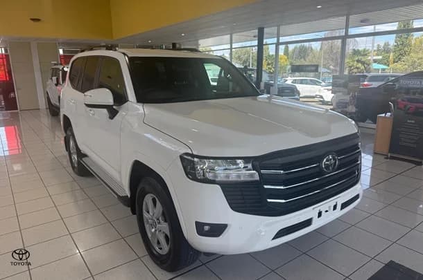 2023 Toyota Landcruiser GXL