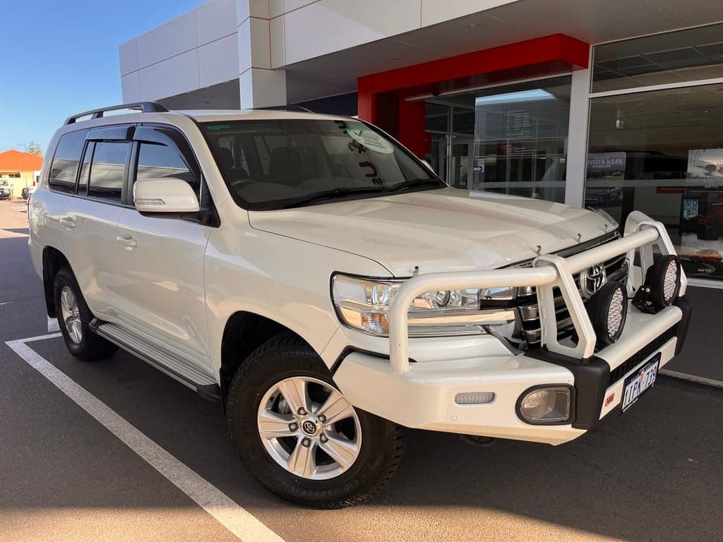 2020 Toyota Landcruiser GXL
