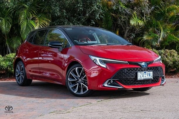 2024 TOYOTA Corolla Hatch Hybrid ZR
