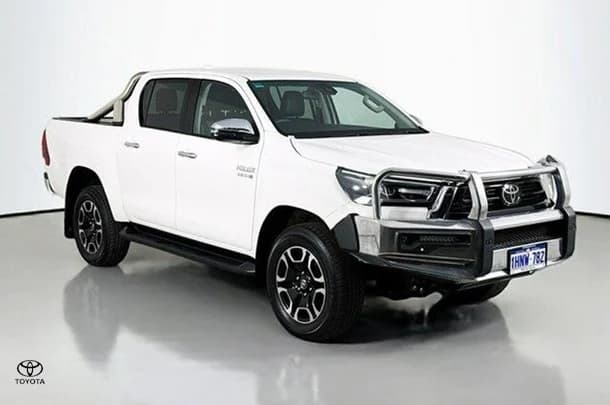 2022 Toyota Hilux SR5