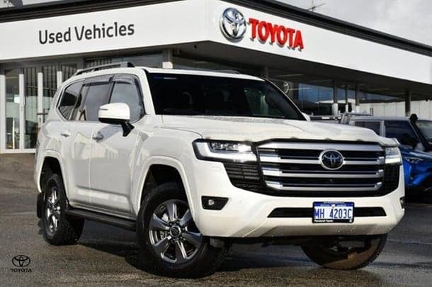 2023 Toyota Landcruiser VX