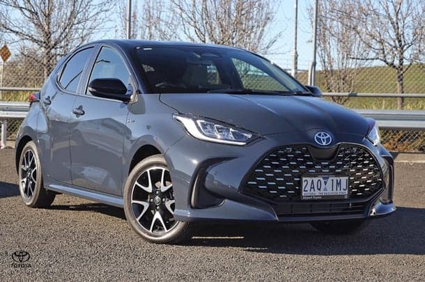 2024 Toyota Yaris HB Hybrid ZR