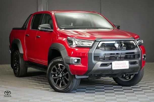 2024 Toyota Hilux 4x4 Rogue