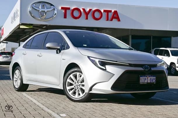 2025 Toyota Corolla Sedan Hybrid Ascent Sport