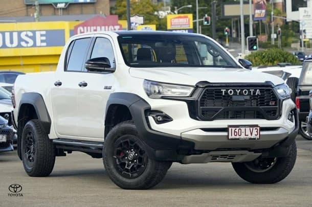 2024 Toyota Hilux 4x4 GR-S