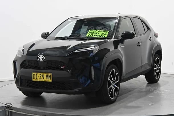 2022 Toyota Yaris Cross Hybrid GR-S
